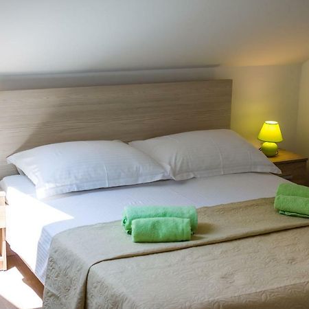 Apartman Iva Zara Exterior photo